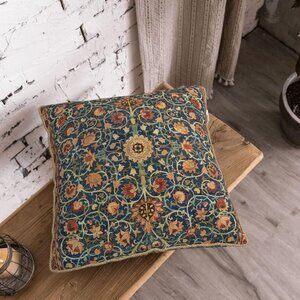 Vintage Floral Velvet Decorative Velvet Throw Pillow Cover 18x18 In…